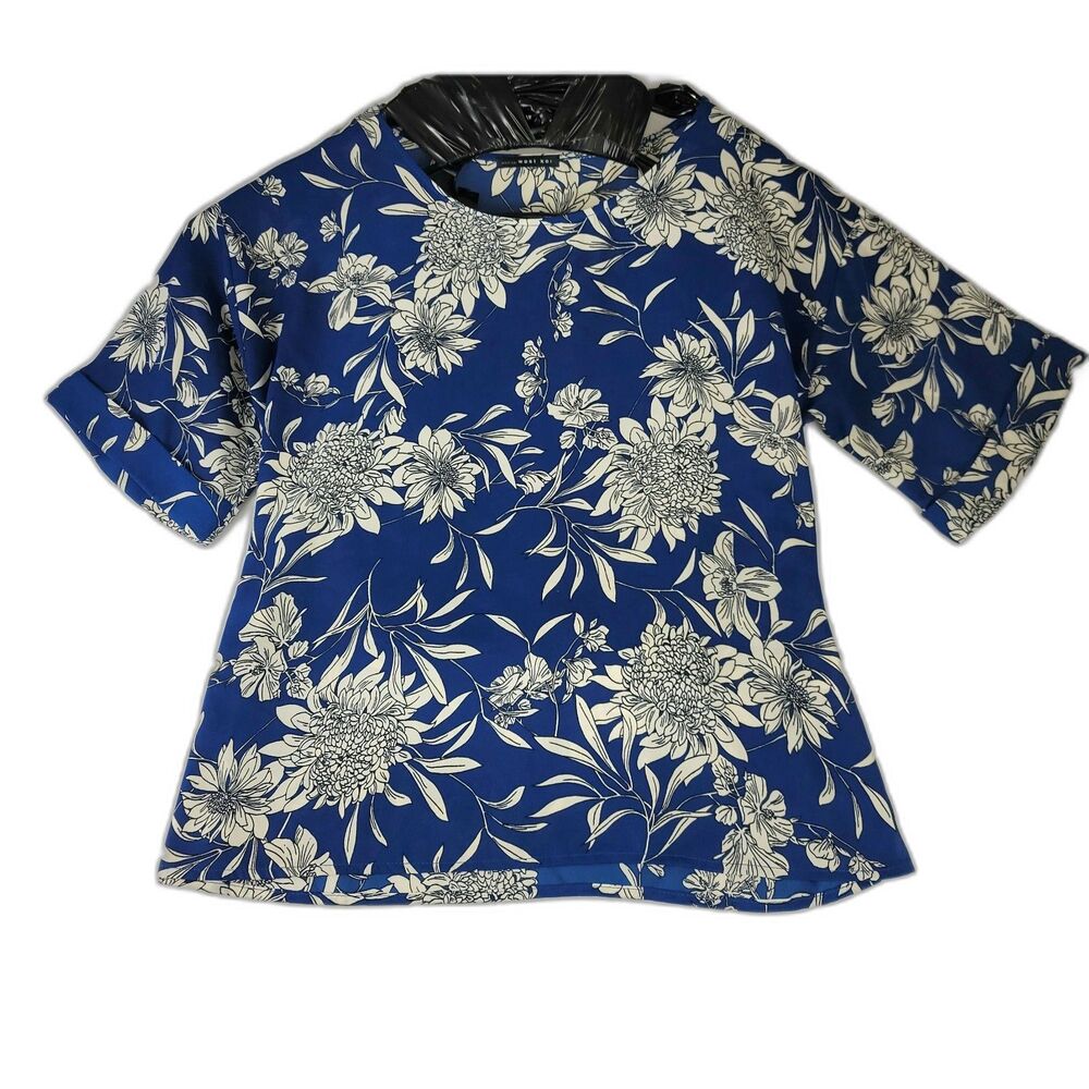 West Kei Blue Floral Short-Sleeve Blouse. Waist Cinching Tie, Women’s Size Small